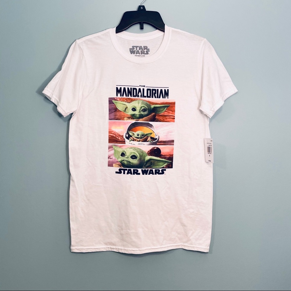 Star Wars baby yoda t shirt! Men’s size small